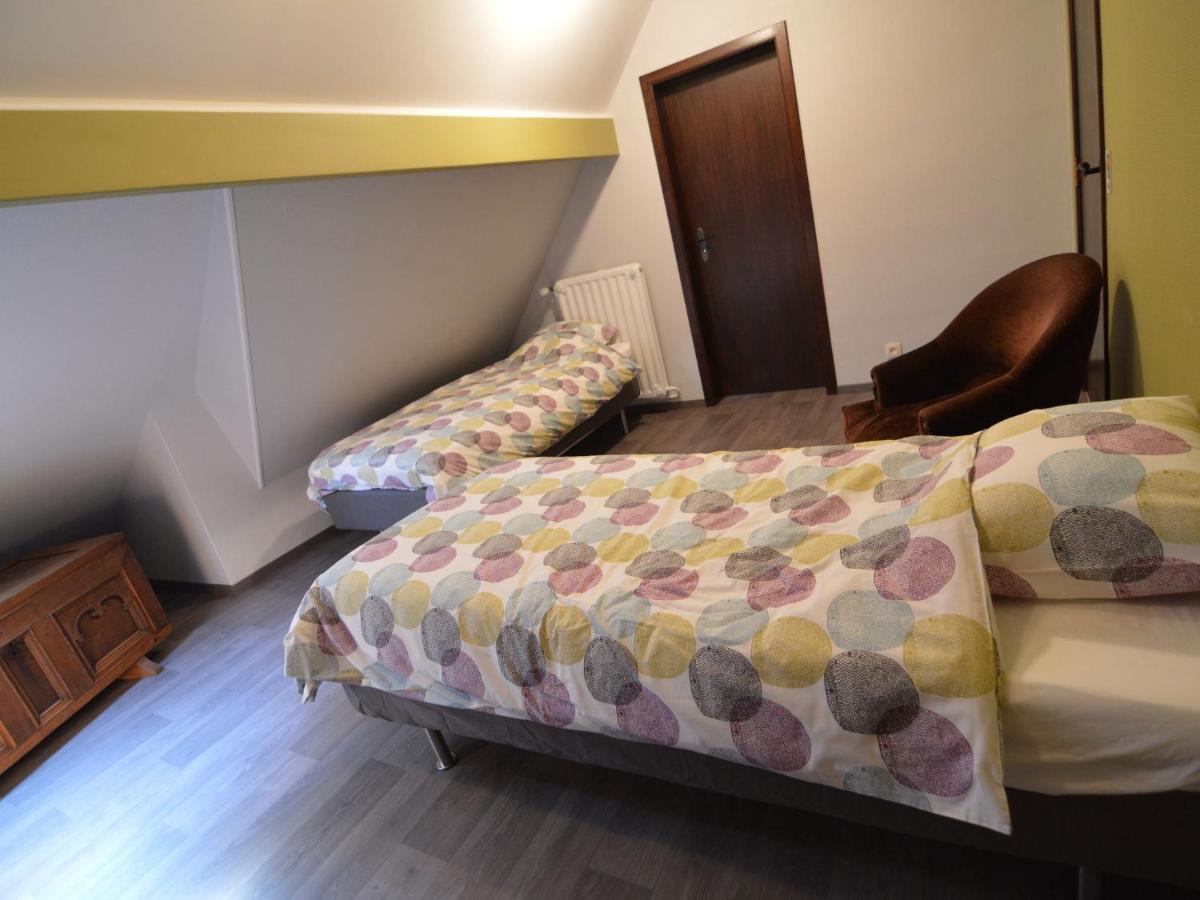 Elegant Villa In Stavelot With Fitness Playroom 部屋 写真